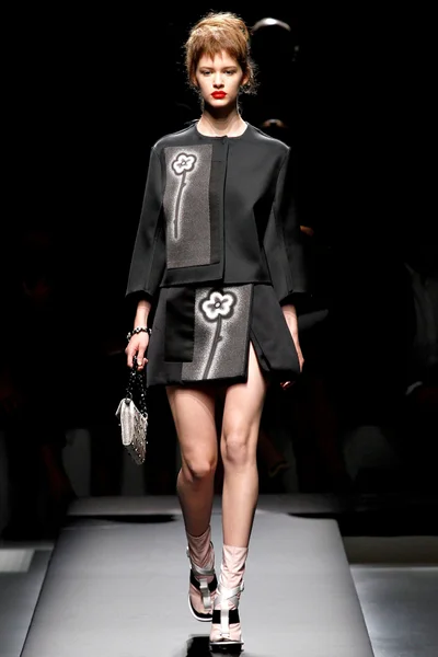 Look 4